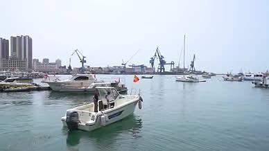 船舶大海港口小港视频的预览图